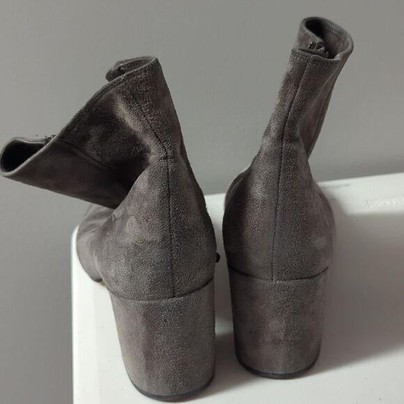 Vince Gray Zip Up Booties - Picture 2 of 5